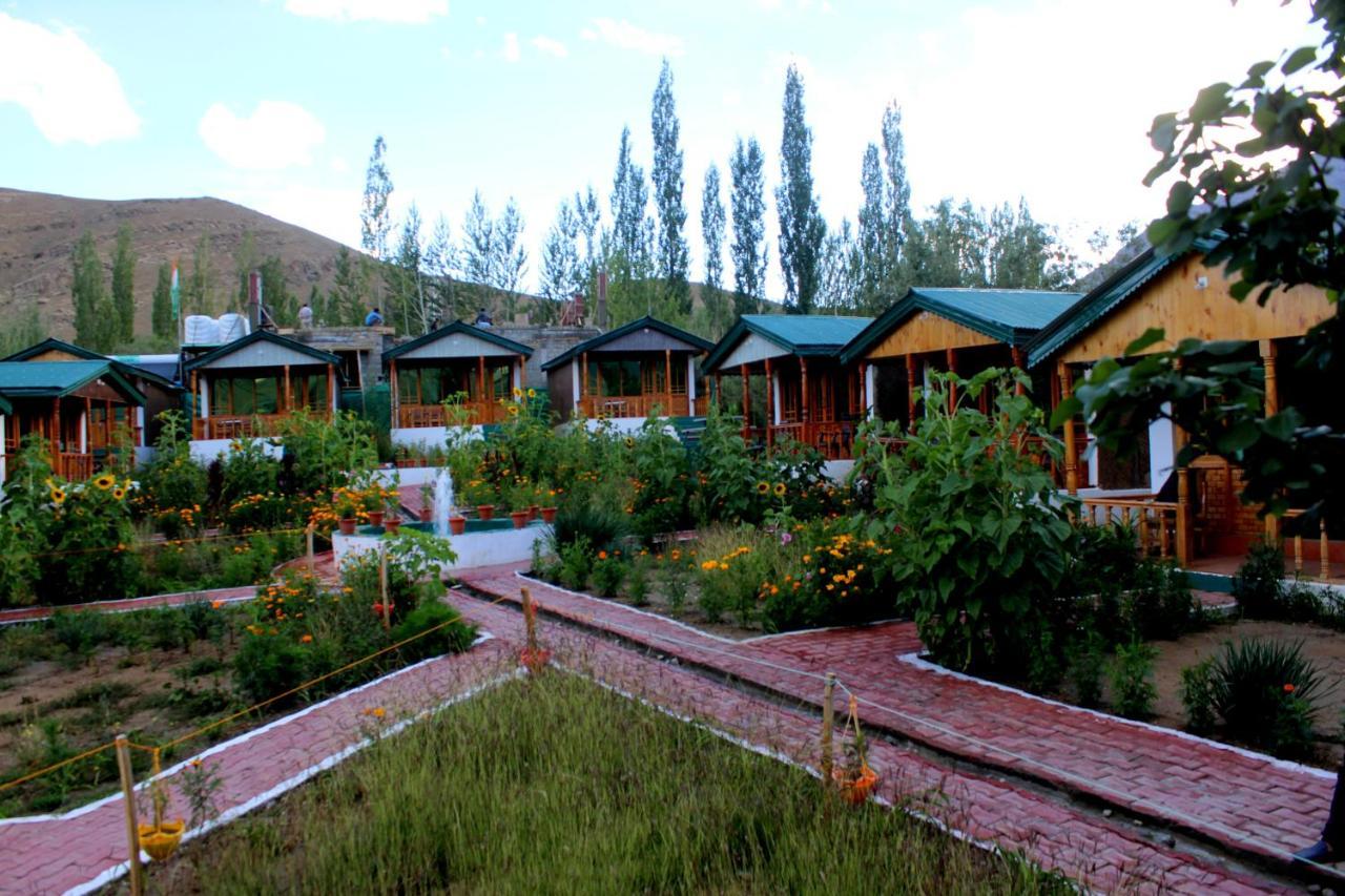 Rangyul Resort Kargil Exterior foto